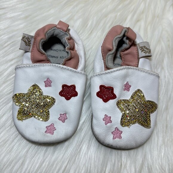 White Baby Shoes with Stars 6-12Months - Picture 2 of 3